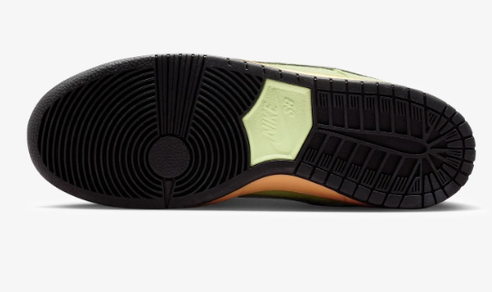 Nike SB Dunk Low Pro WC 'Saffron Quartz/Pear'