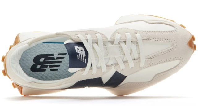 New Balance 327 'Moonbeam/Outerspace'