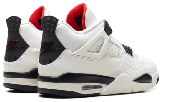 Air Jordan 4 'Flight Club'