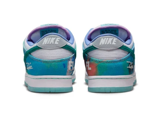 Futura Laboratories x Nike SB Dunk Low 'Bleached Aqua'