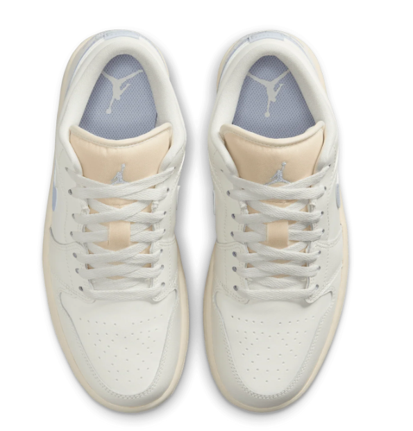 Air Jordan 1 Low Women's Sneakers – Cream / Light Blue