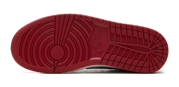 Air Jordan 1 Retro Low OG 'Chicago' (2025) – HQ6998-600