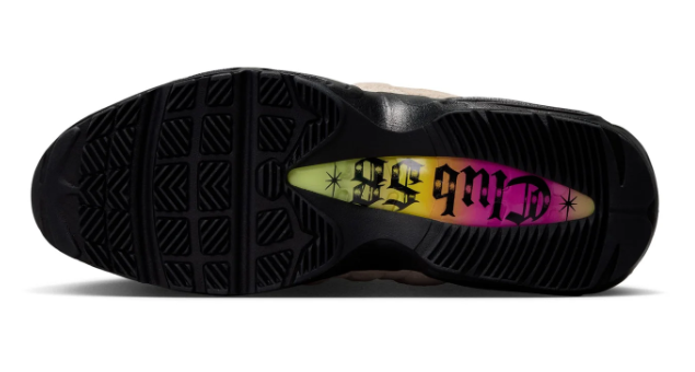 Nike SB Air Max 95 "World Cup" – FC Pack